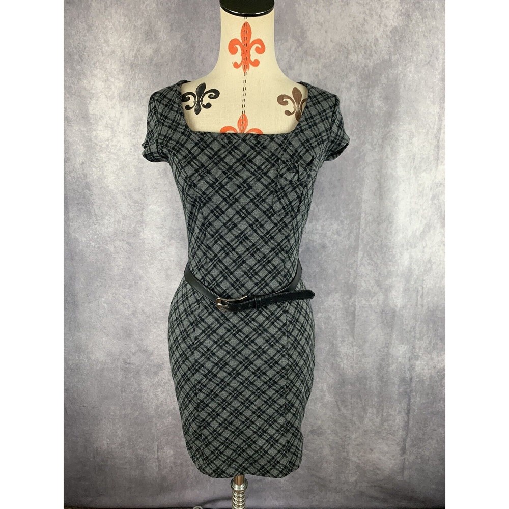 6 Degrees Women Size S Gray Black Casual Dress Belted Knit Pocket Played Midi